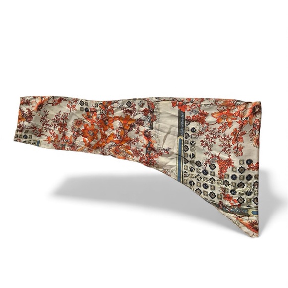 Floral Tie Up Bandanna Cropped Shirt - Picture 4 of 4